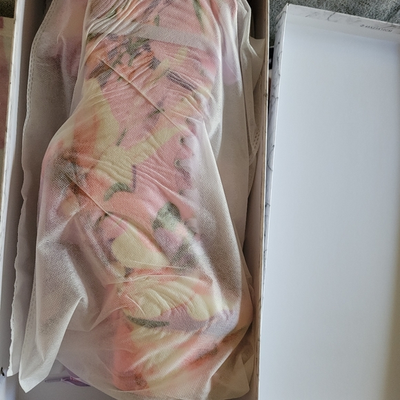 BRAND NEW Club Hella Heels - Groovy Chic Boot - Size US 9 - Picture 5 of 7